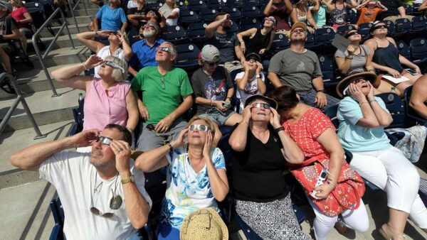 Solar eclipse: Researchers warn about increased risk of crashes during spectacle
