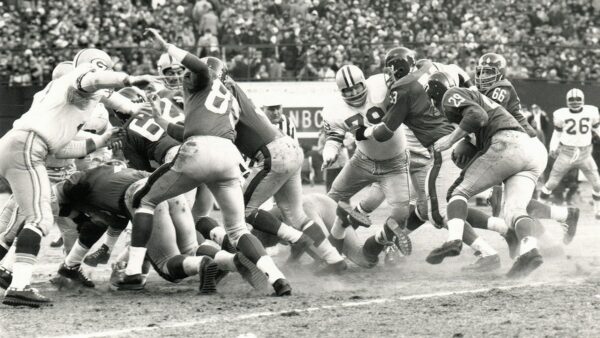 Greg Larson, who played for Giants and earned Pro Bowl nod, dead at 84