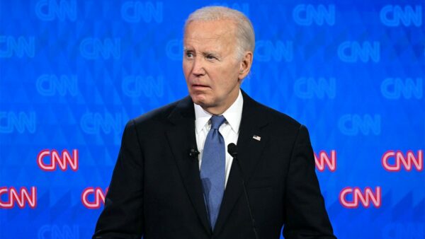 Biden prepares for private huddle with Dem governors as candidacy under threat